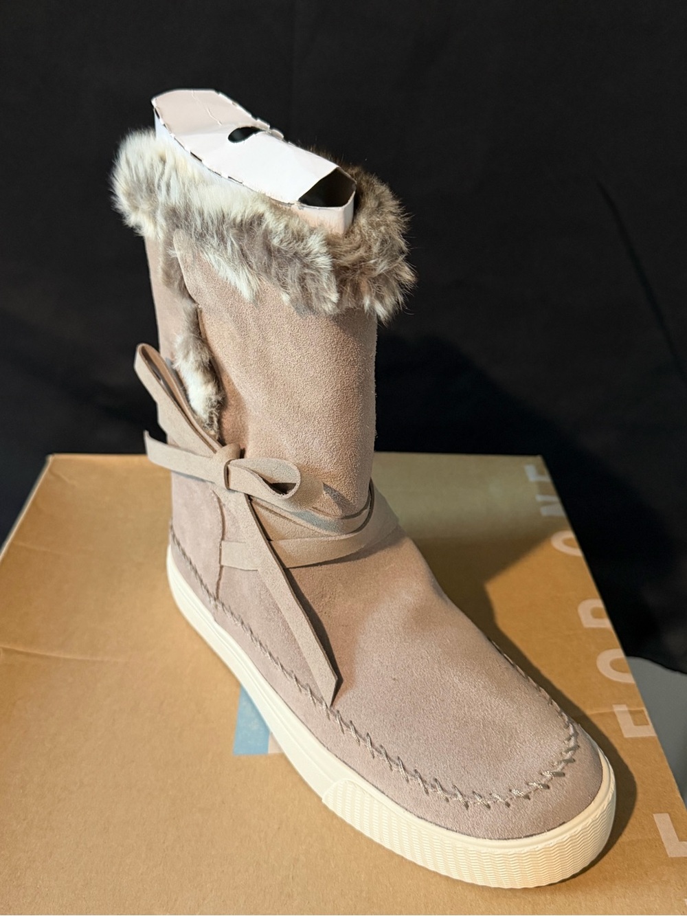 Toms Taupe Suede Faux Fur Trim Winter Boot